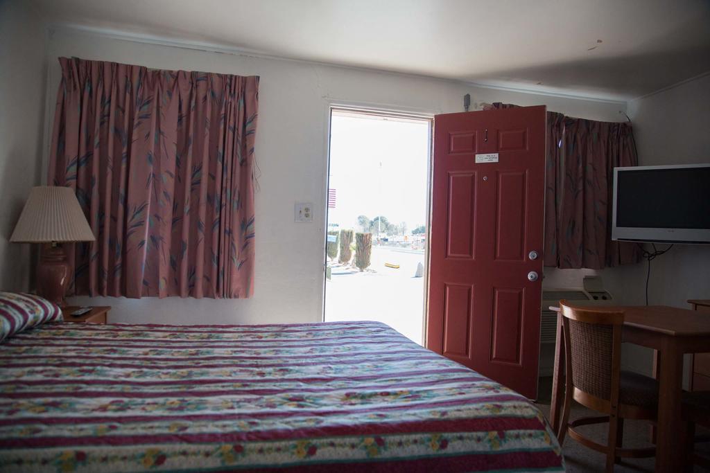Boron Motel Exterior photo