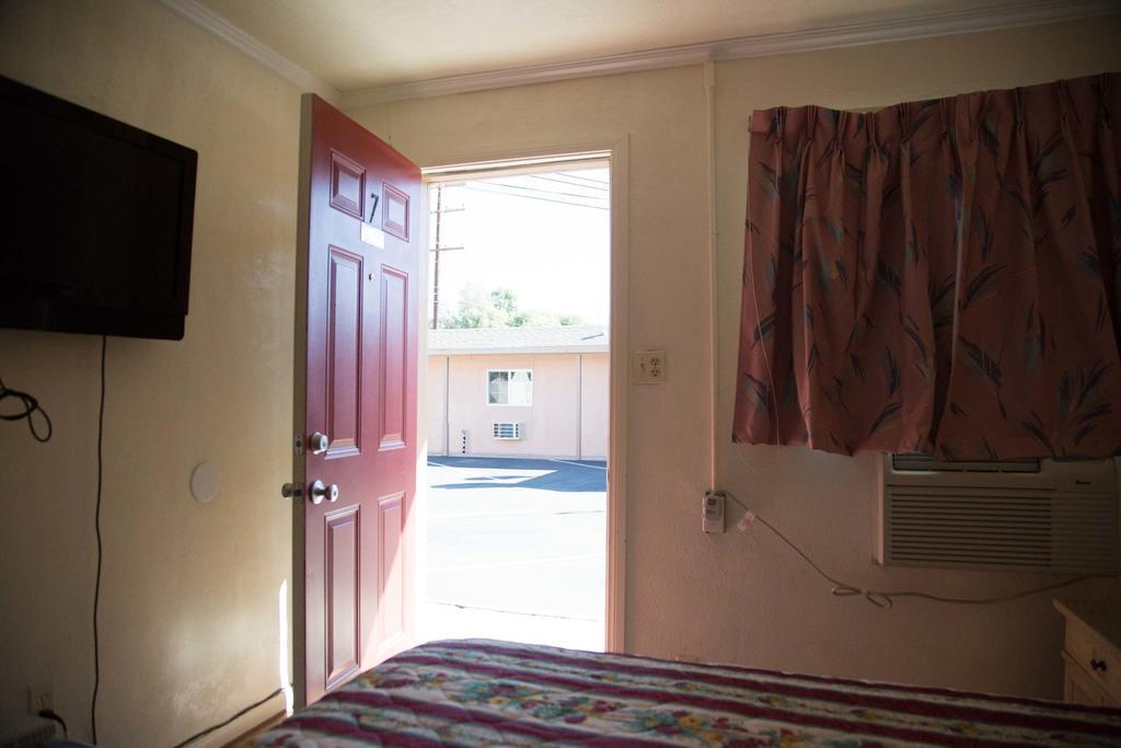 Boron Motel Exterior photo